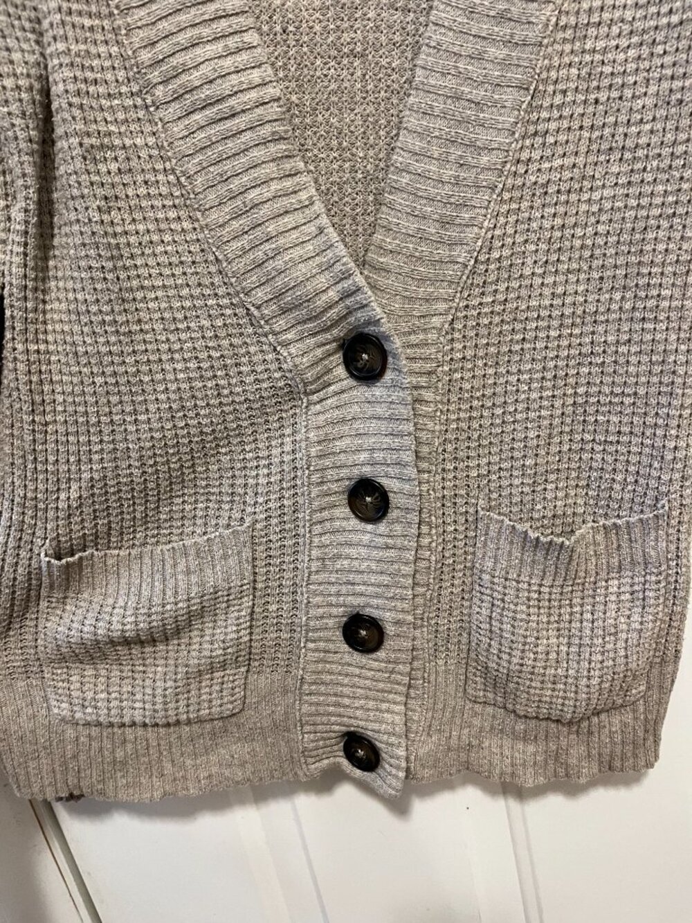 Mossimo Supply Co. - Knit Button Down Long Sleeve Sweater - Size: Large - Picture 4 of 8
